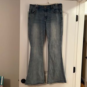 American eagle hi rise artist size 14 reg